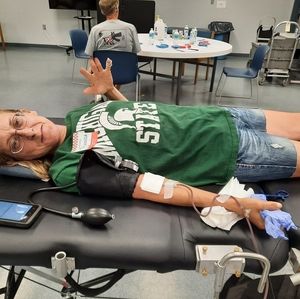 Meet your Posher, Rhonda